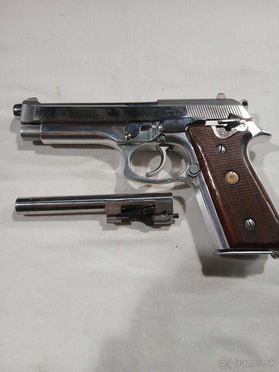 Predám pištoľ Taurus PT100AFS - 2