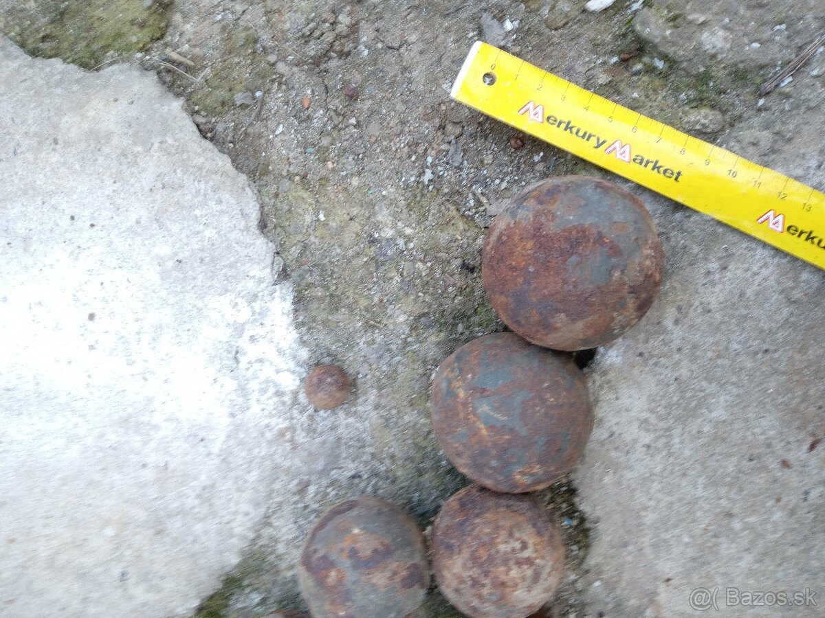 Kliešte.gule.panty. - 2