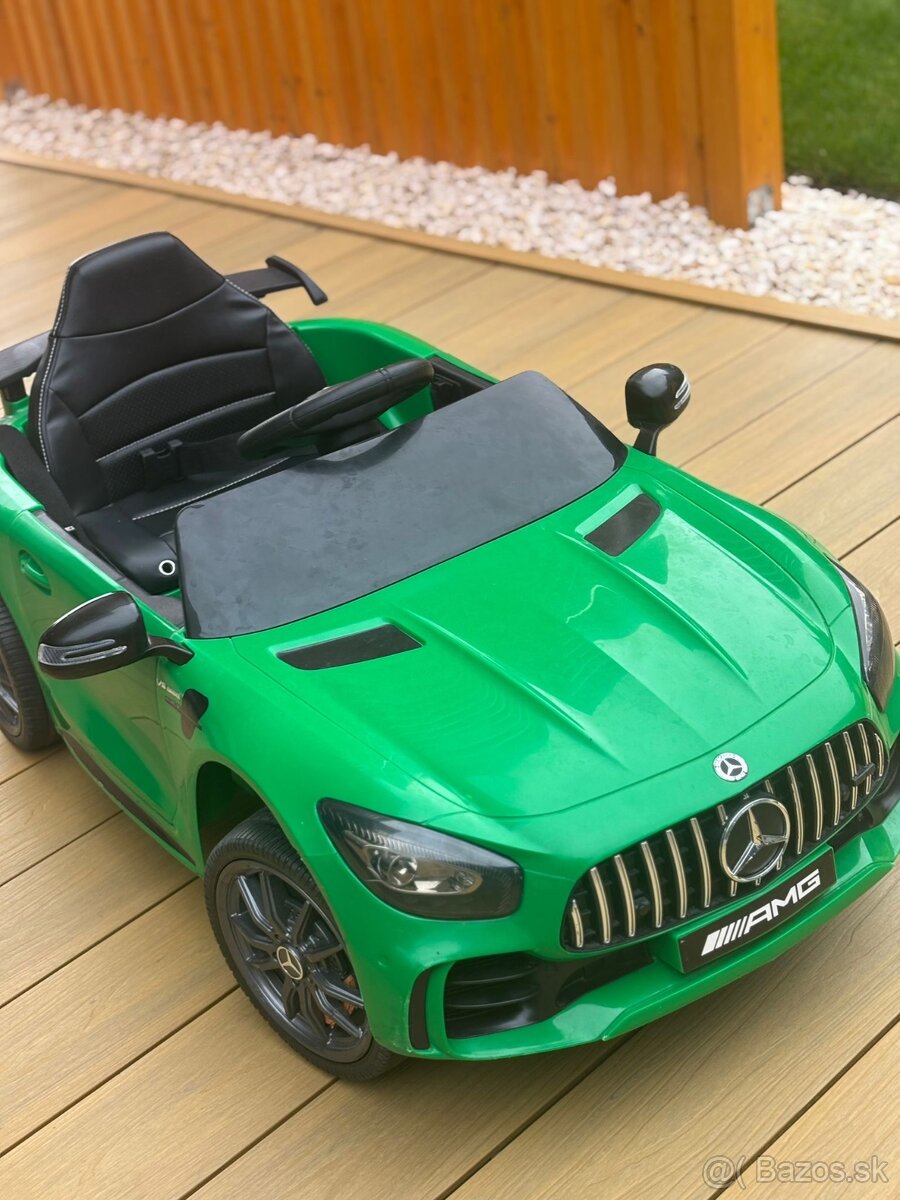 Detské autíčko Mercedes gt - 2