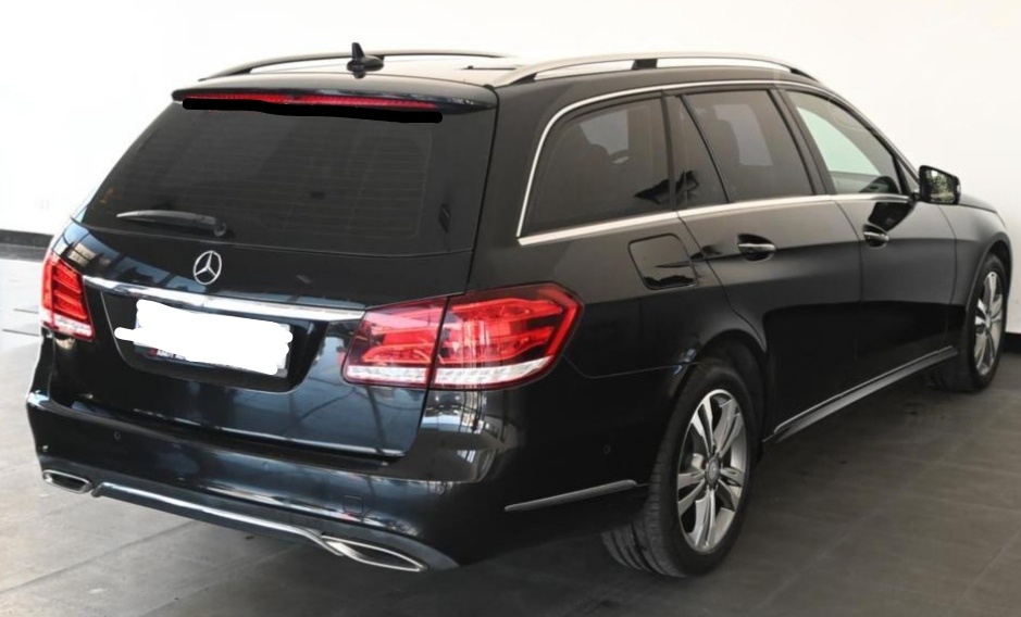Mercedes Benz E 220 kombi - 2