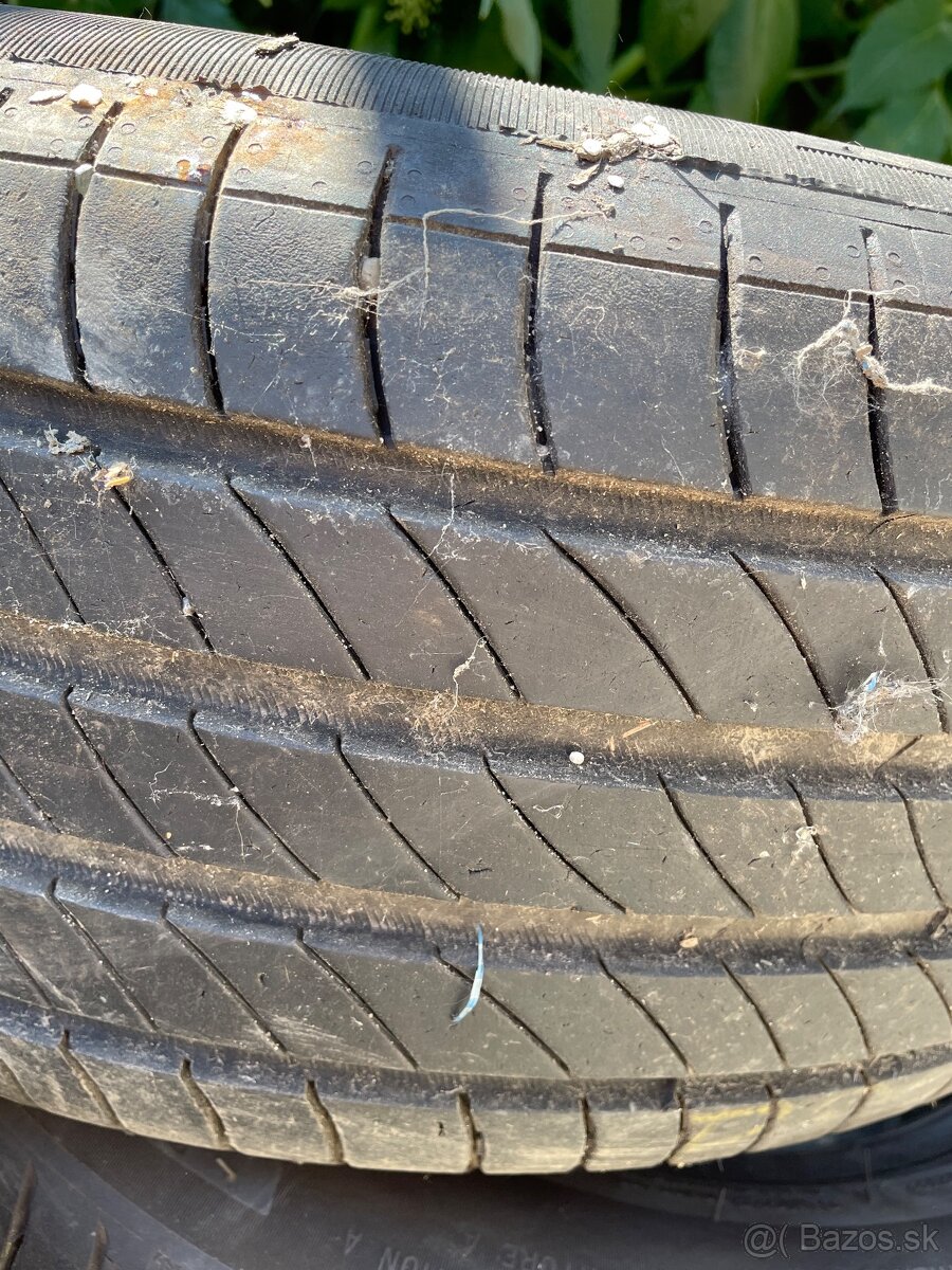 Predám letné pneumatiky Michelin 205/55 R16 - 2