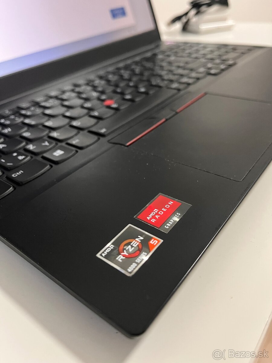 Lenovo ThinkPad E15 Gen 2 - 2