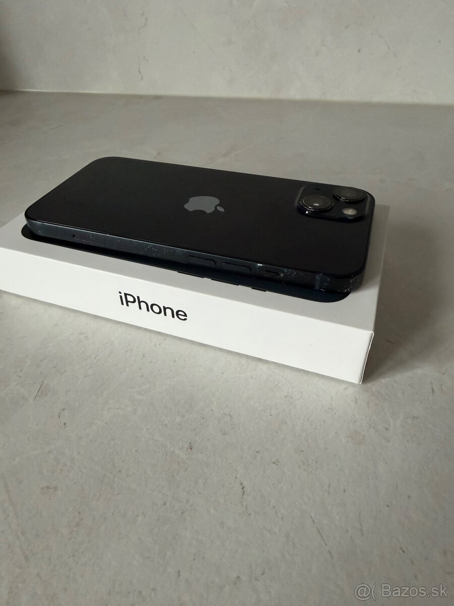 iPhone 13 - 2