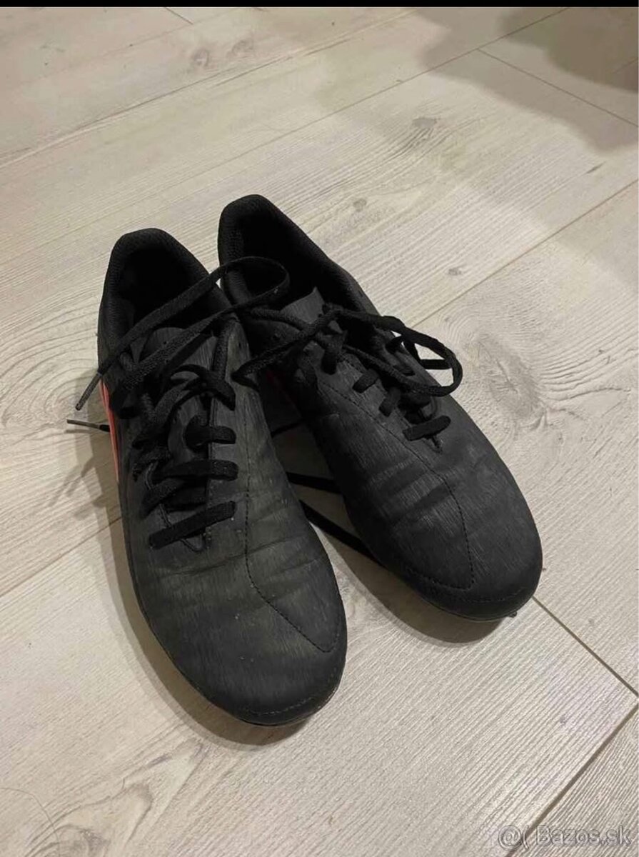 Kopačky Adidas predator - 2
