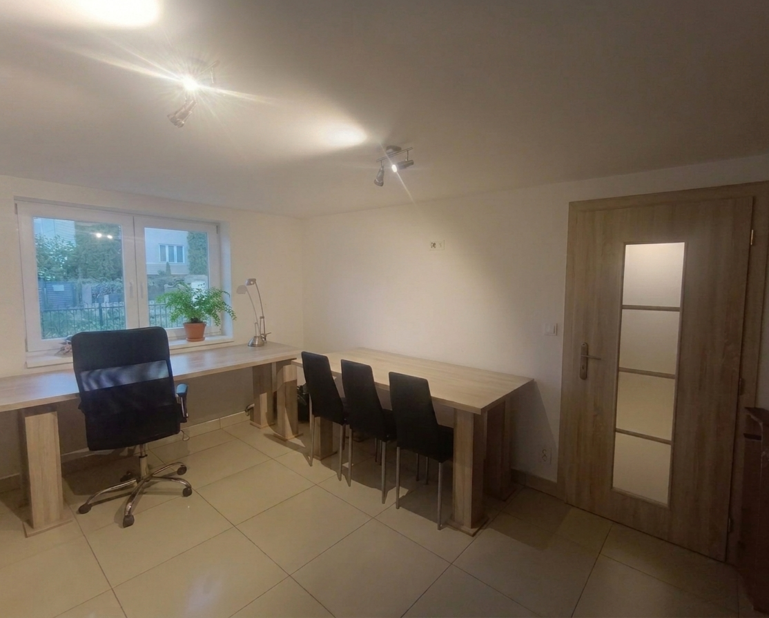 KANCELÁRSKY PRIESTOR 100 m² KOŠICKÉ OLŠANY - Widok 2