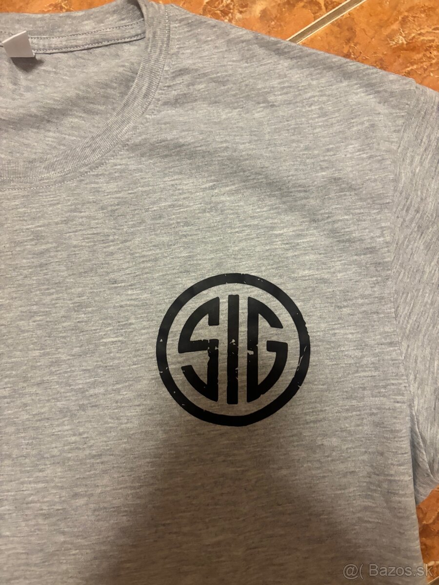 SIG tricko - 2