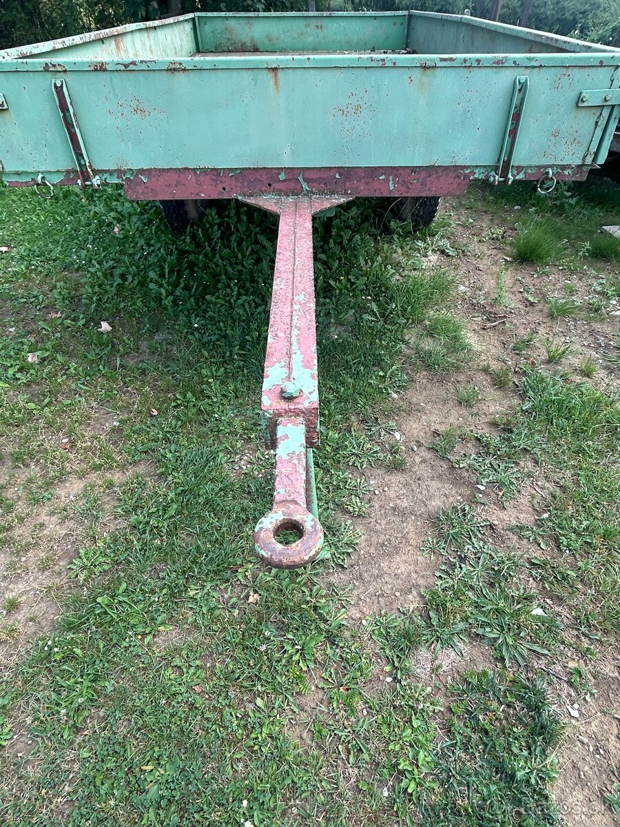 Dobry den, predam vlecku za traktor. - 2