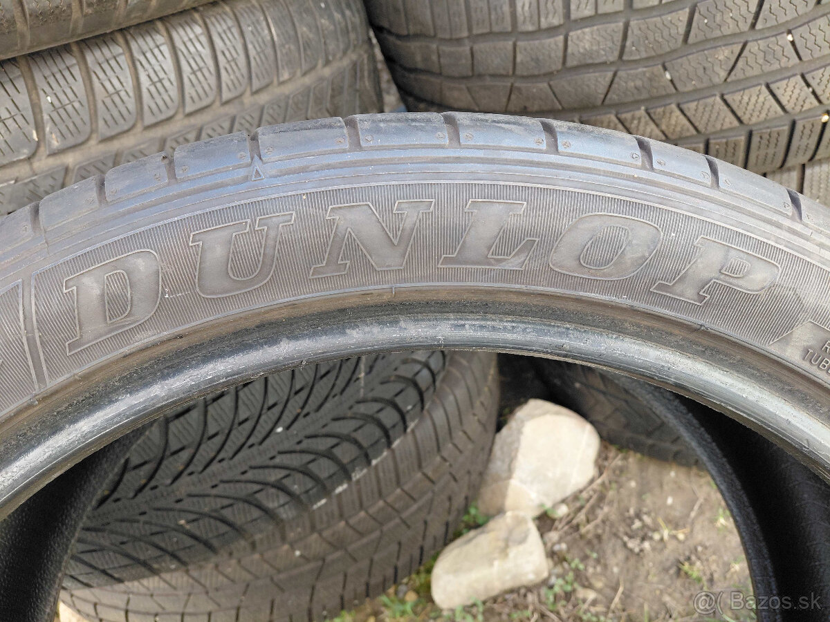 1ks letna Dunlop 255/40R21 - 2