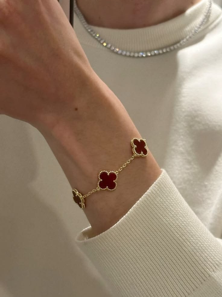 Van Cleef & Arpels náramok - 2