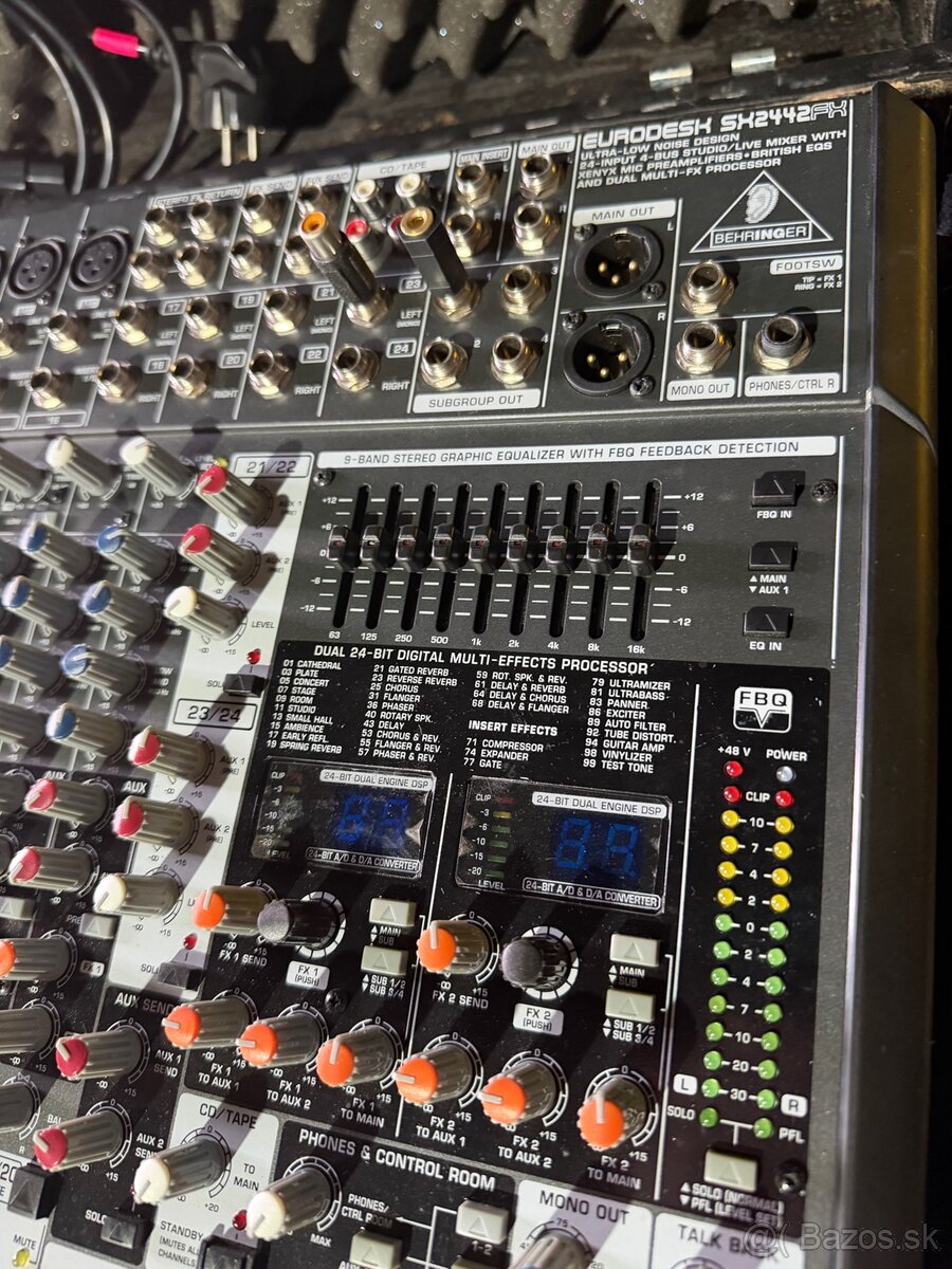 Behringer eurodesk SX 2442 fx - 2