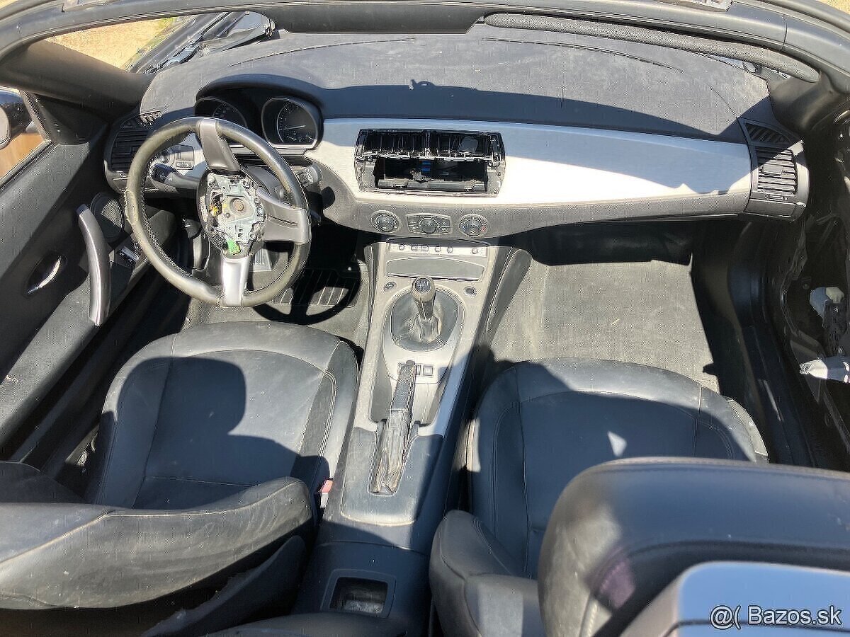 BMW Z4 e 85 2.5 i bez TP - 2