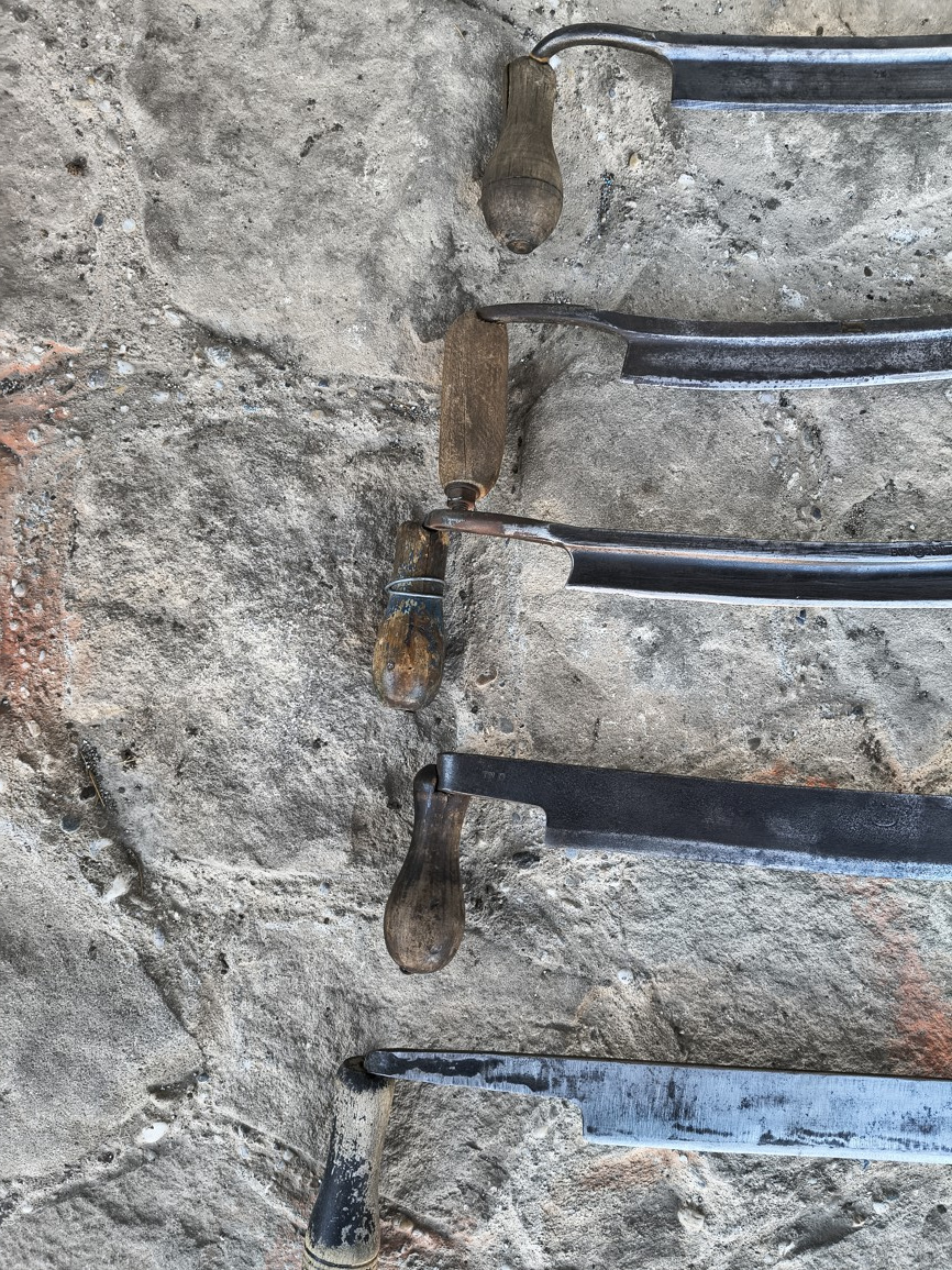 Obojručný nôž,sekera,nebožiec,hoblík,dláto sekery ll65 - 2