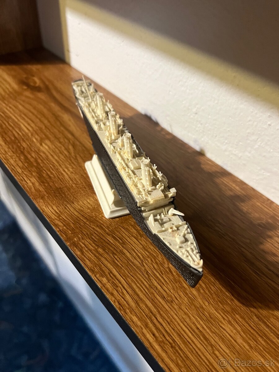 Model RMS Titanic legendárna výletná loď - 2