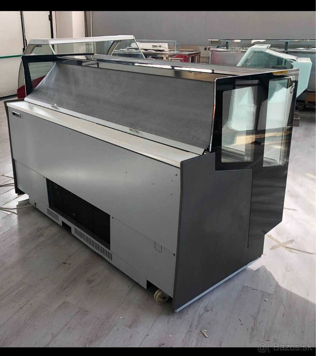 Vitrina na zmrzliny - 2