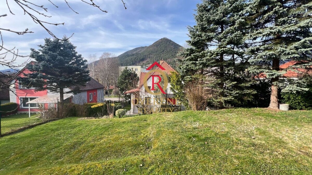 Rodinný dom v centre Ružomberka na PREDAJ ID:D130BD - 2