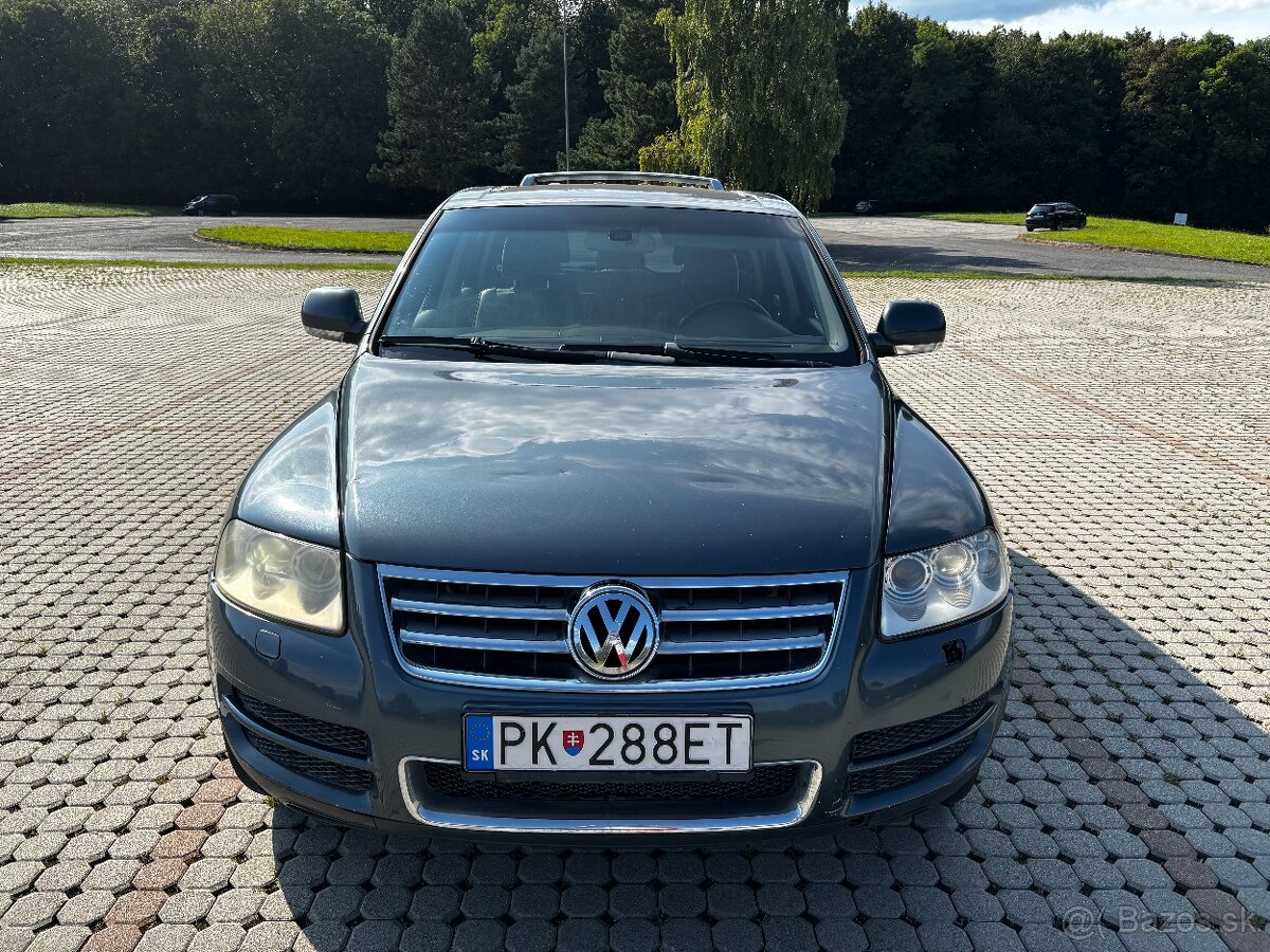 Volkswagen Touareg V10 2003 - 2
