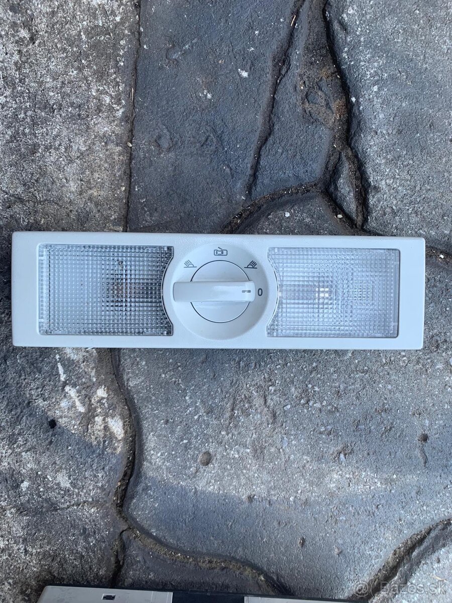 Predám predné a zadné stropné svetlá do VW seat škoda AUDI - 2