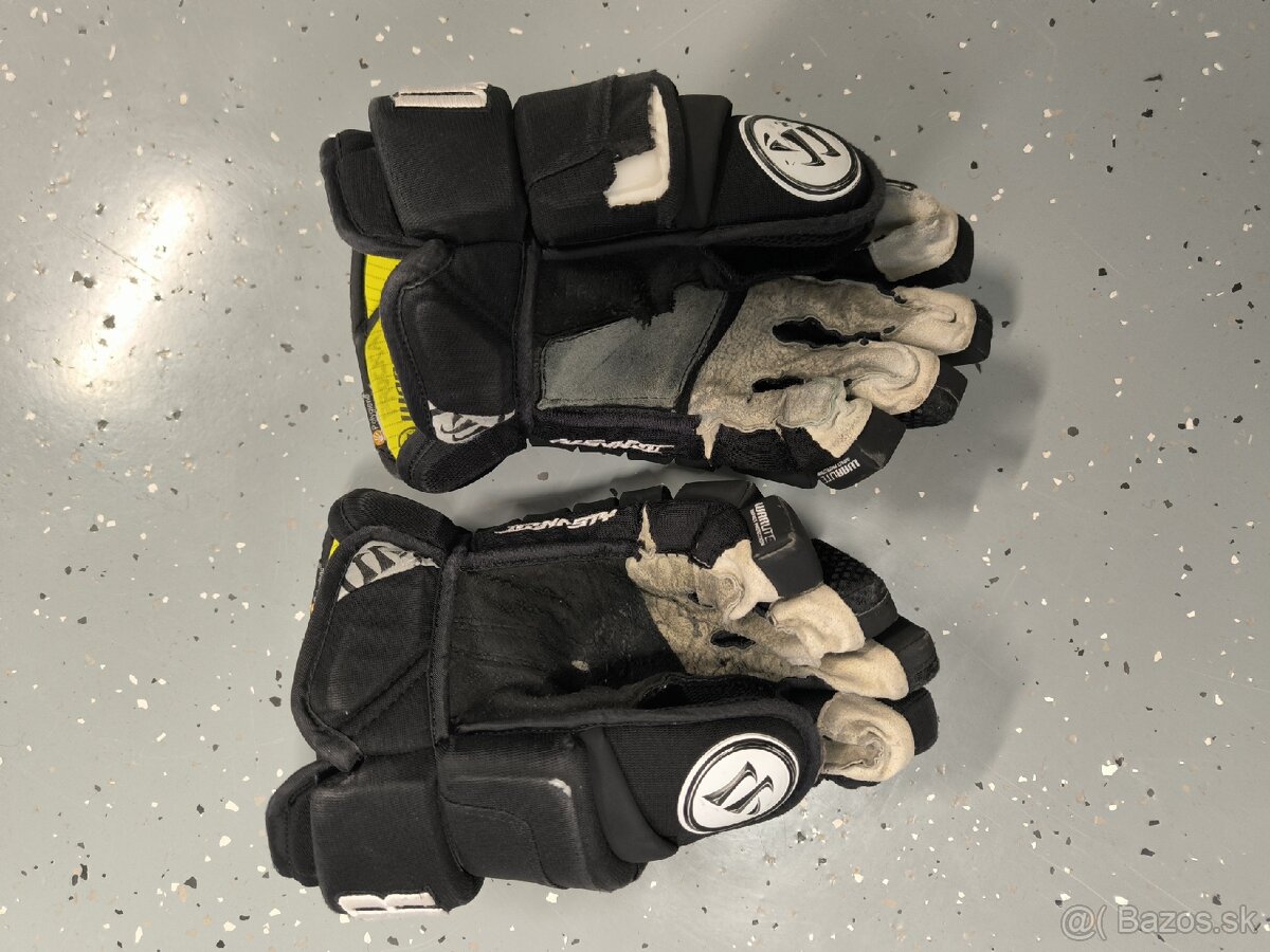 Hokejové rukavice Warrior 2XV, 14' - 2