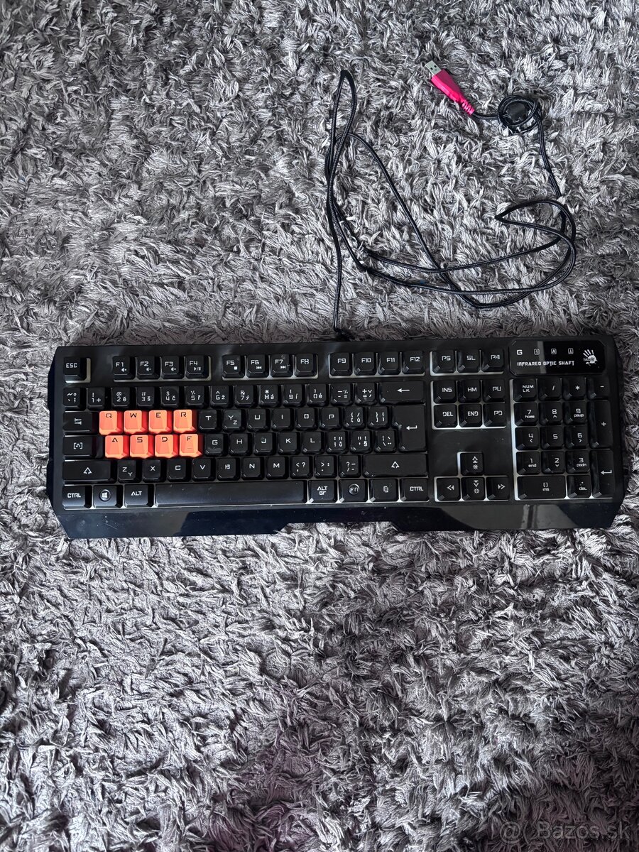 Herná klávesnica Bloody B188 - 2