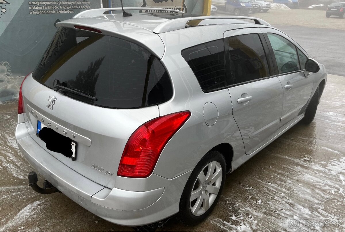 Peugeot 308SW 1.6i - 2