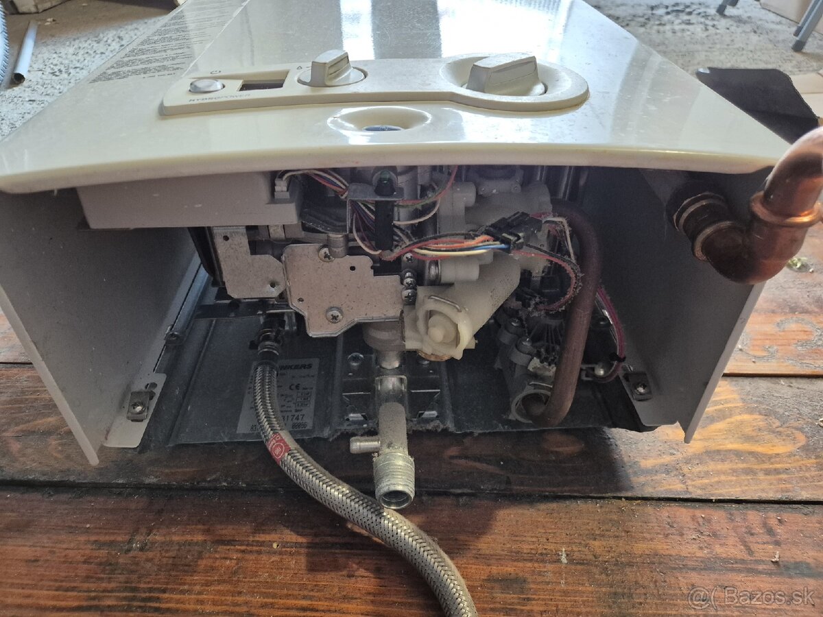 Plynový prietokový ohrievač Junkers - 2