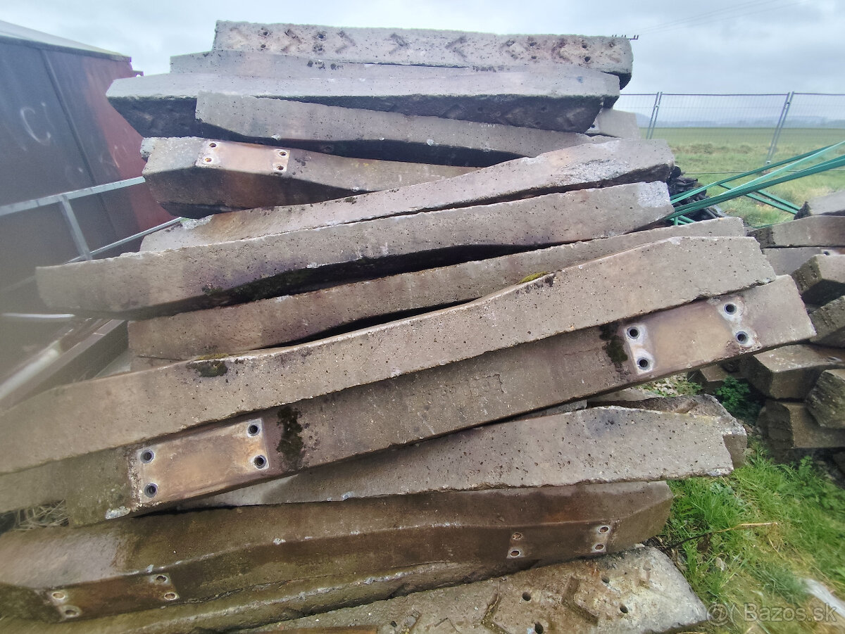 Betónový podval železničný - 2