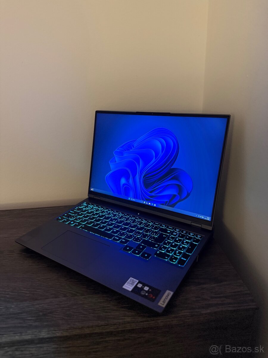 LEGION 5 PRO RTX 3070 (140W) 32GB RAM TOP STAV - 2