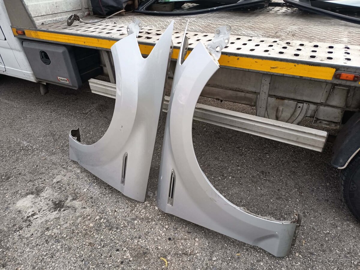 Predám karosárske diely na Ford mondeo mk4 combi - 2