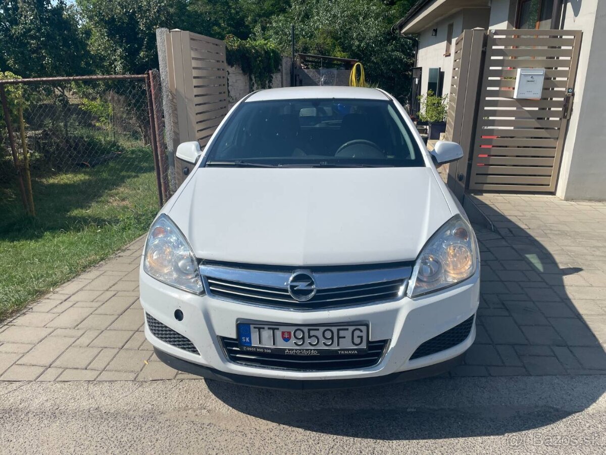 Opel Astra 1.7CDTi - 2