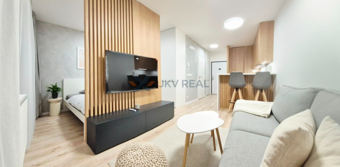 Na prenájom 1,5 izbový byt v Petržalke na Labutej ulici - 2