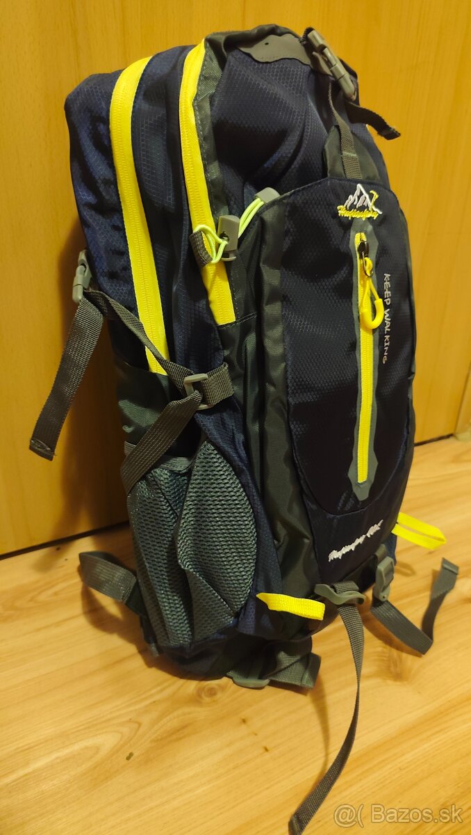 Turisticky ruksak - 2