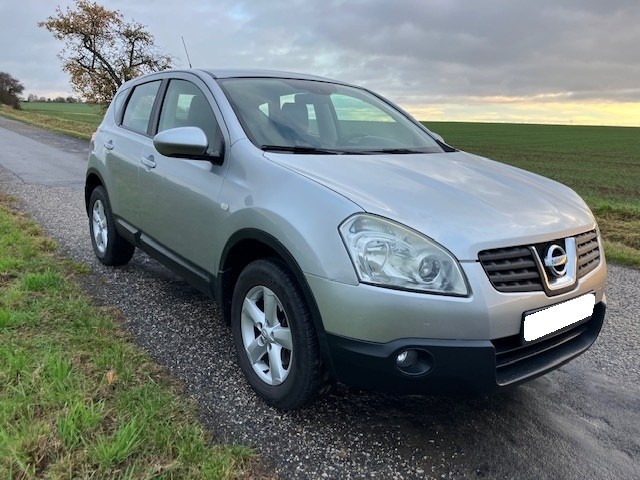 Predám Nissan Qashqai typ J10, diesel 4x4, rok výroby 2008. - 2