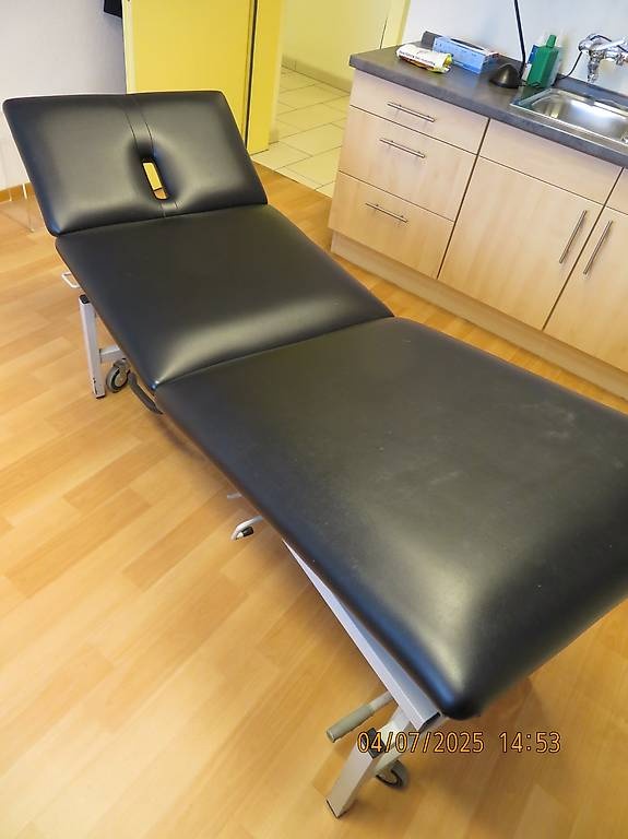 Predam vysetrovacie,masazne polohovatelne lehatko - 2