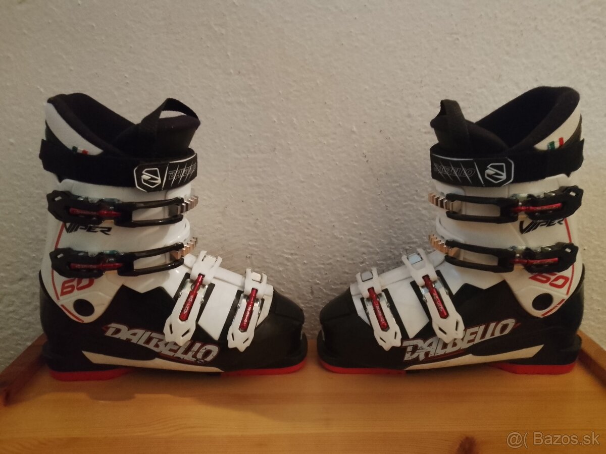 detske / junior lyziarky ROSSIGNOL a DALBELLO - 2