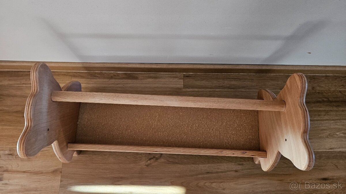 Drevená detská polička na knihy - 2