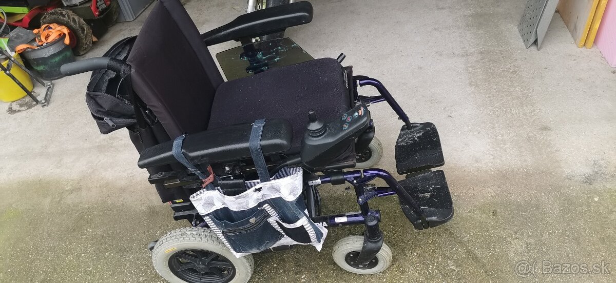 Elektrický invalidný vozík - 2