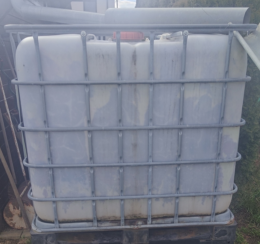 Predam nádrž 1000l - 2