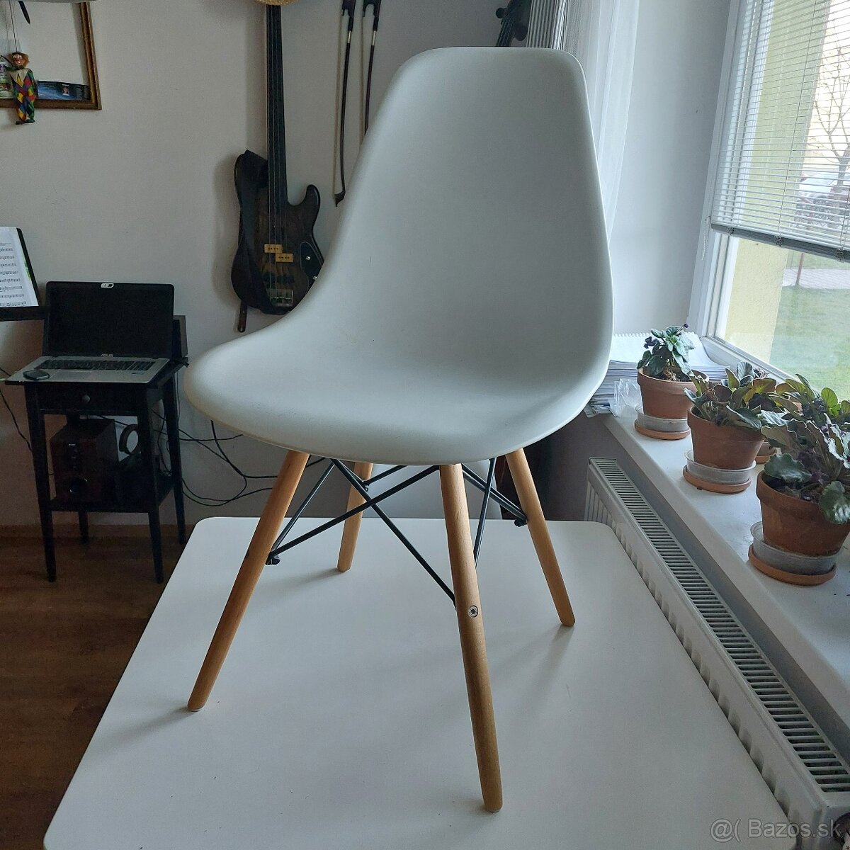 4 stoličky a stôl - 2