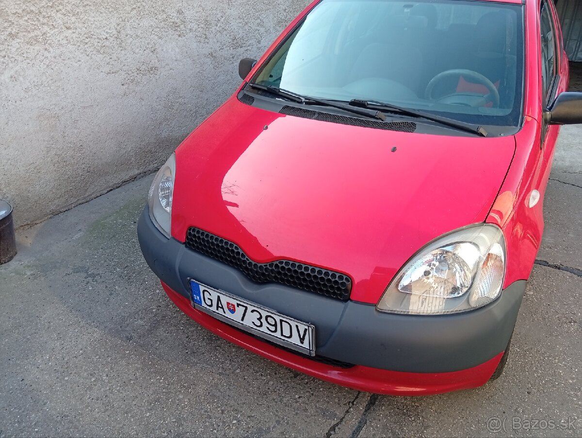 Toyota Yaris - 2