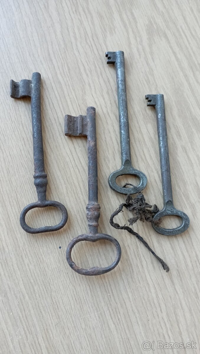 Starožitné kľúče... - 2