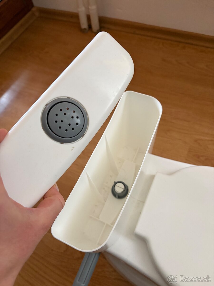 Splachovací nočník / toaleta - 2