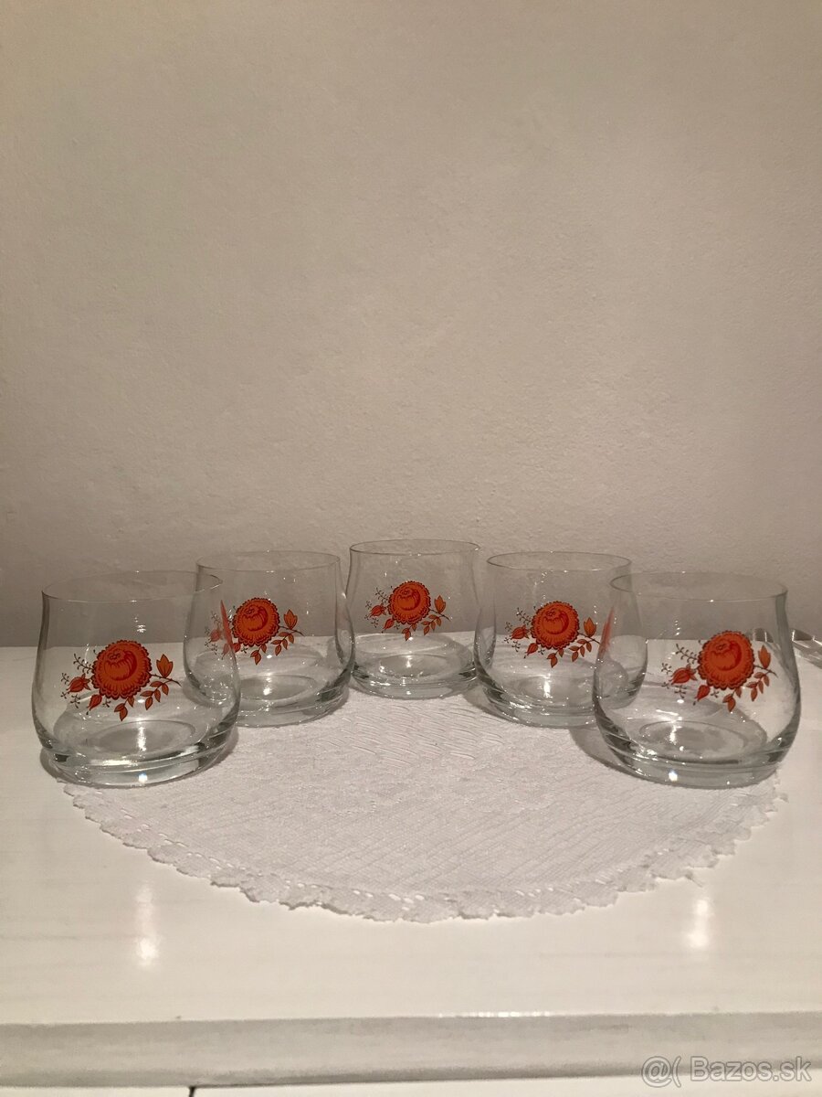 Predám rôzne -retro-poháre a misky - 2