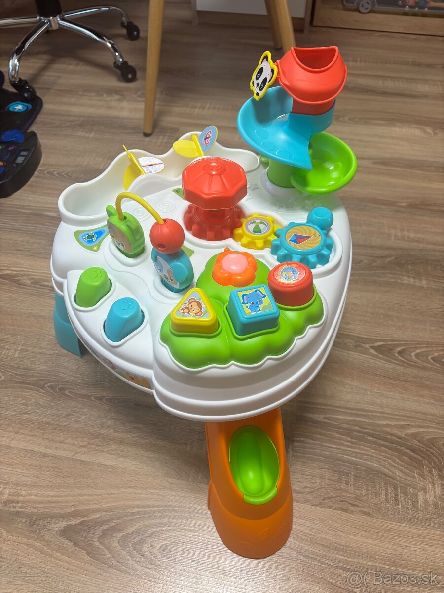 Hrací stolík Clementoni - 2