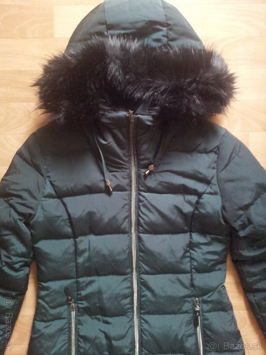 Nova vetrovka s prirodnym perim - 2