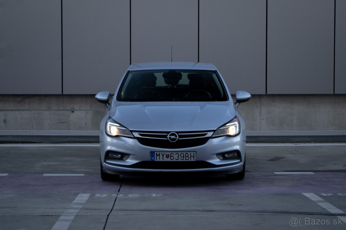 Opel Astra 1.4 Turbo Dynamic 92 kW - 2