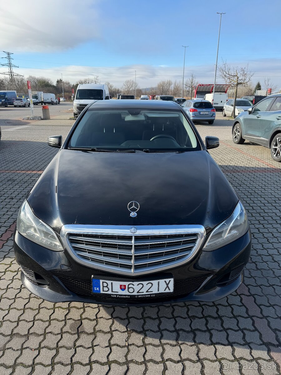 Mercedes E trieda 200 Classic - 2