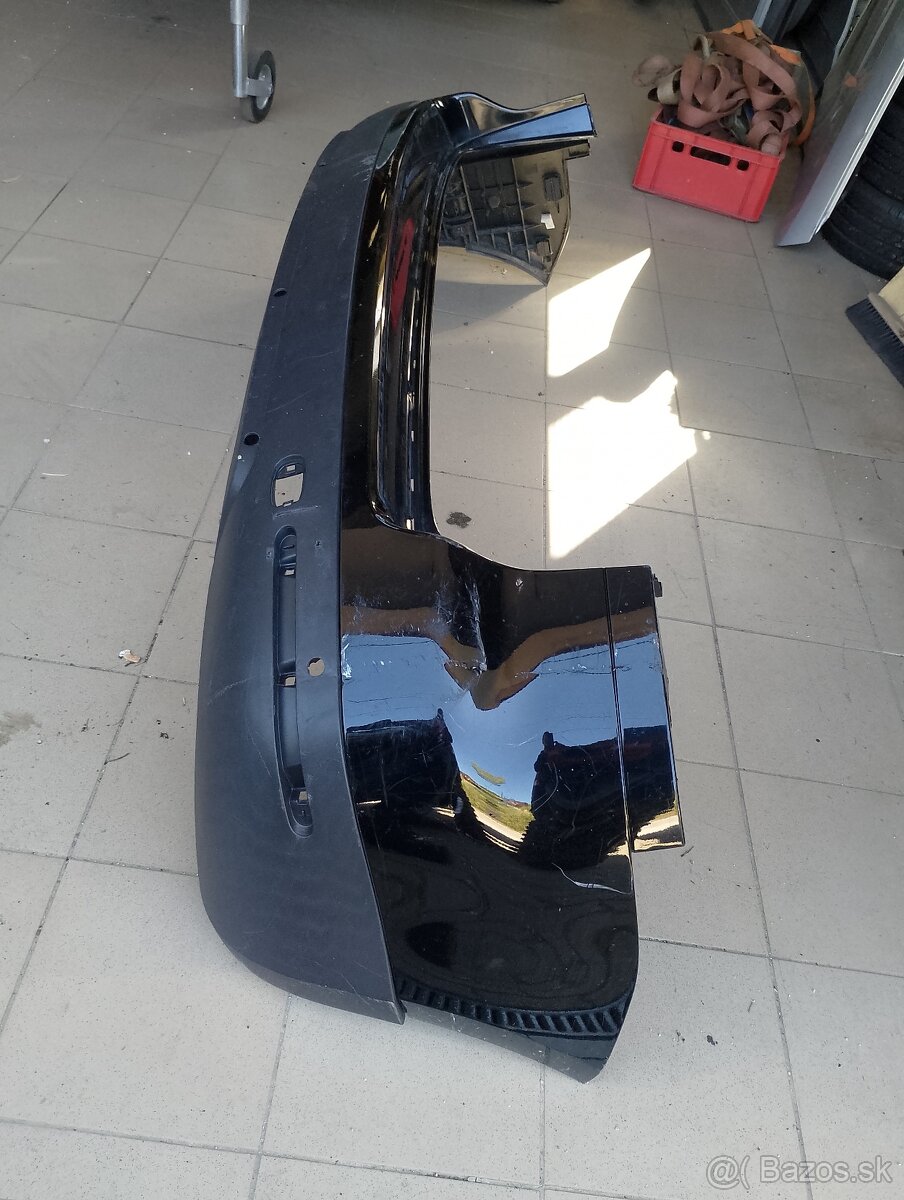 Zadný nárazník Volkswagen Touareg - 2