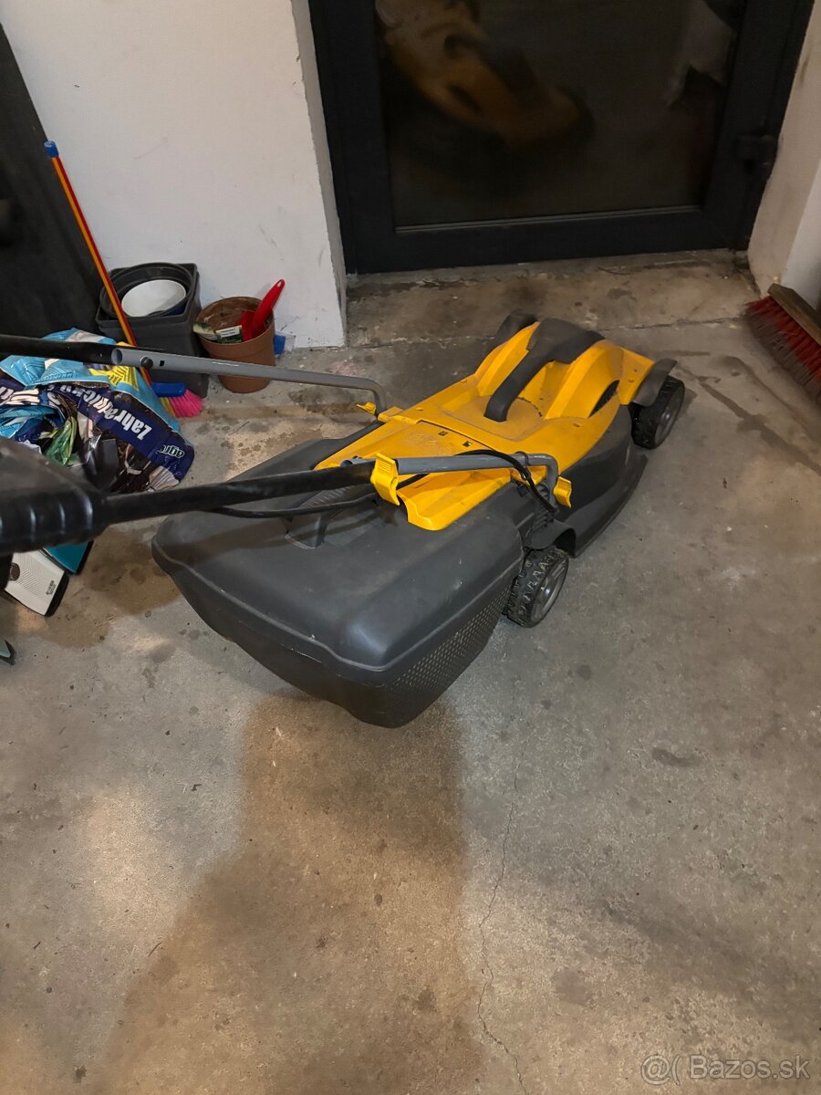 Kosačka na trávu - 2