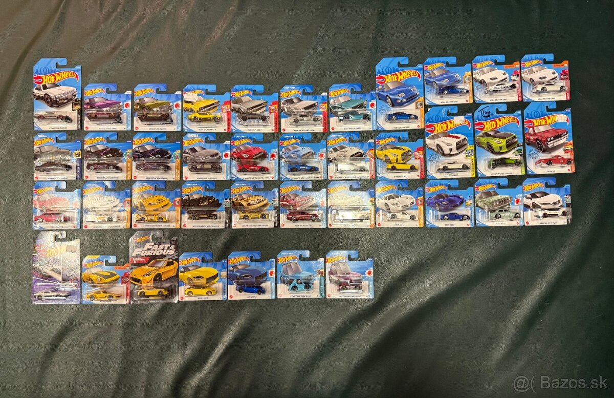 Hot Wheels - Nissan a Datsun - 2