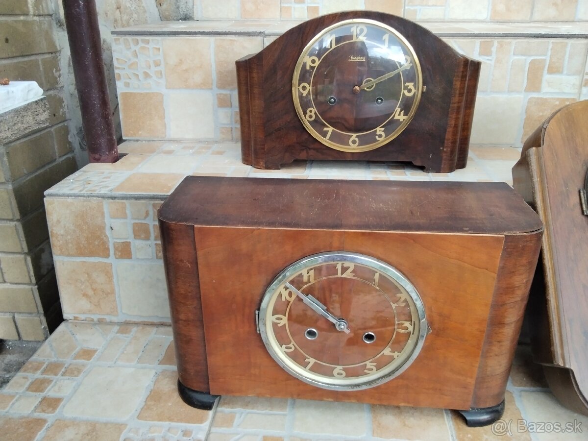 Hodiny komodove - 2